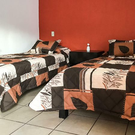 Comodo Departamento Текила Екстериор снимка
