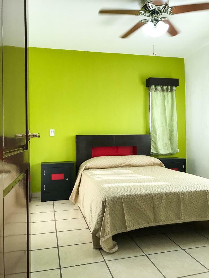 Comodo Departamento Текила Екстериор снимка
